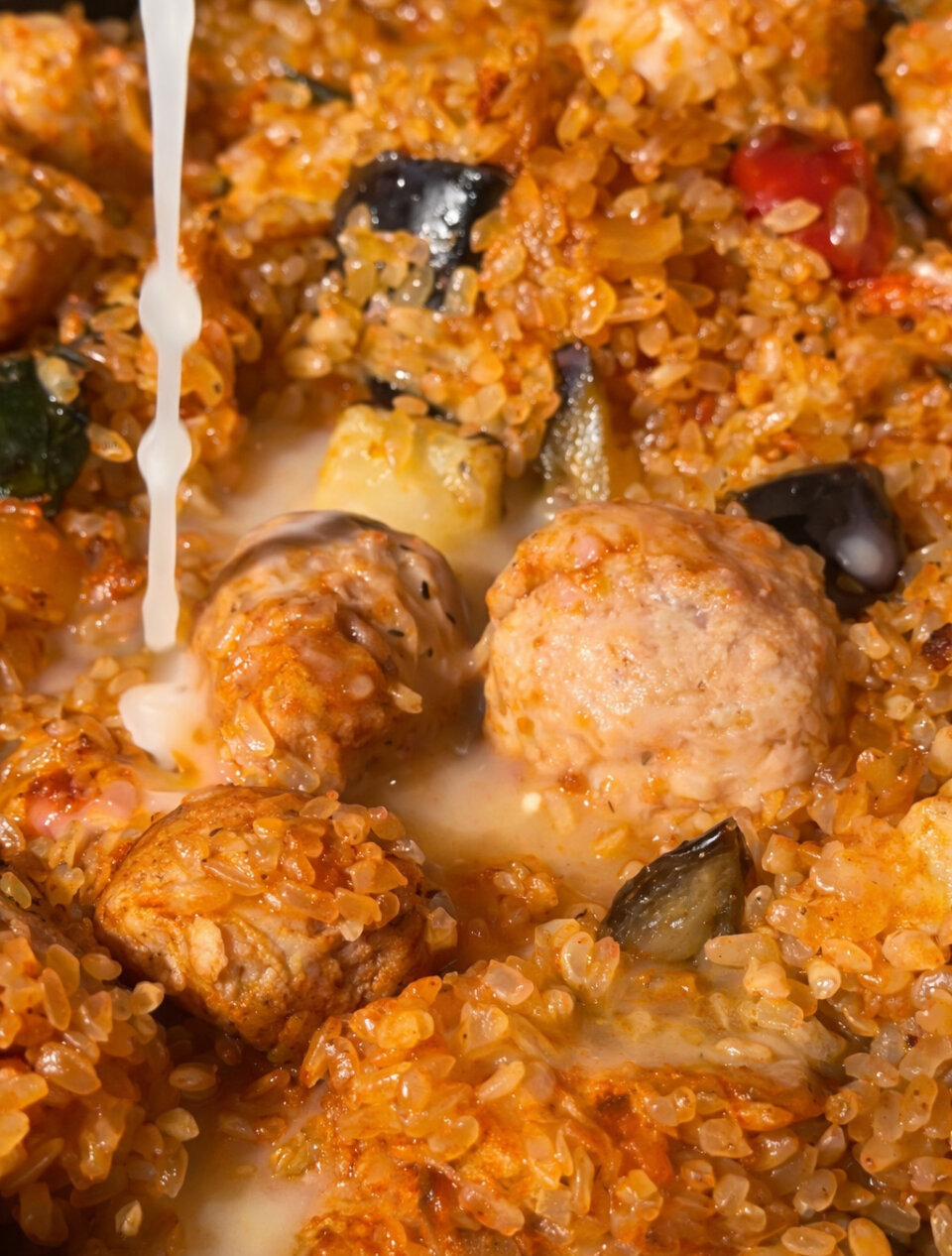 caldo para arroz con verduras y butifarra