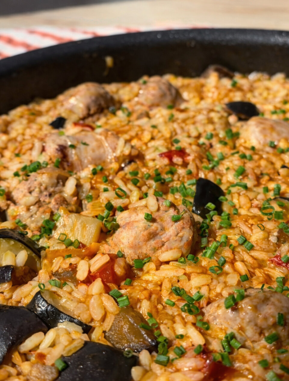 emplatado para arroz con verduras y butifarra