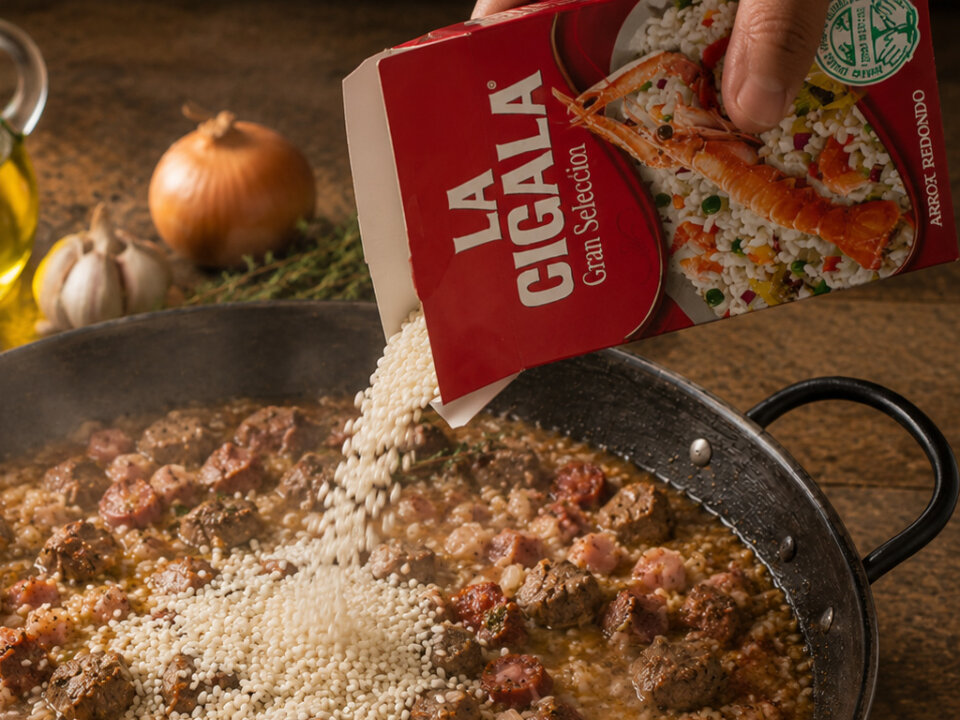 añadir arroz para arroz campero de cabrito